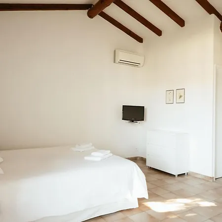 Les Hauts De Santa Giulia * Porto-Vecchio (Corsica)